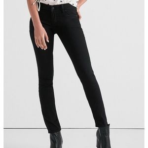 Lolita Mid Rise Skinny Jean In Black Amber